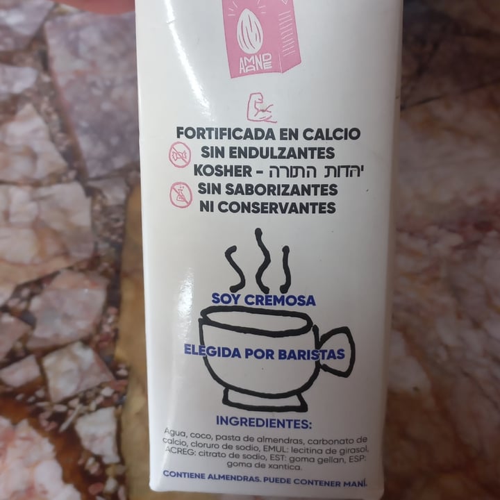 photo of Amande Leche De Coco Y Almendra shared by @gisegigi on  11 Sep 2024 - review