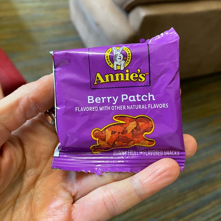 photo of Annie’s Bunny Fruit Snacks Berry Patch shared by @beckyyy on  05 Sep 2025 - review