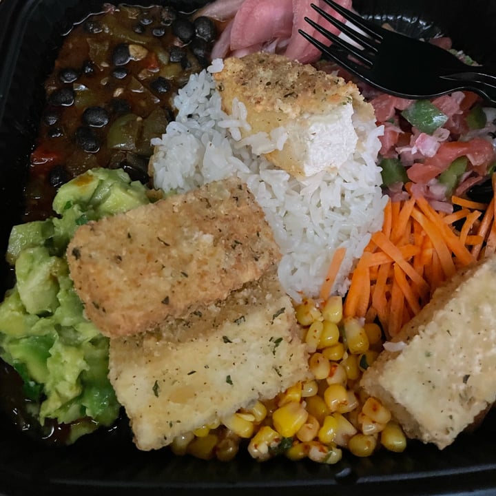 photo of Contempo Café Crispy Tofu Bowl shared by @avafortheanimals on  20 Jan 2024 - review