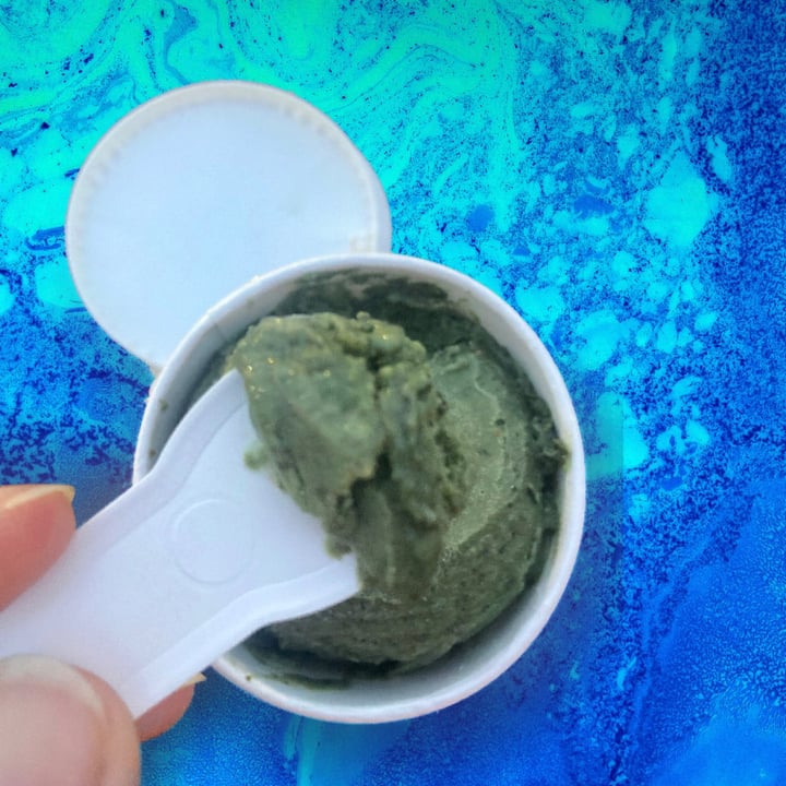 photo of Sweet Nothings Tropical greens spoonable smoothie shared by @glutenfreevee on  26 Mar 2024 - review