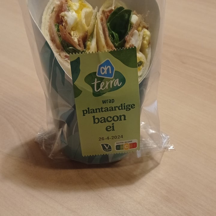 photo of Albert Heijn Terra wrap plantaardige bacon & ei shared by @nuriawashungry on  04 May 2024 - review