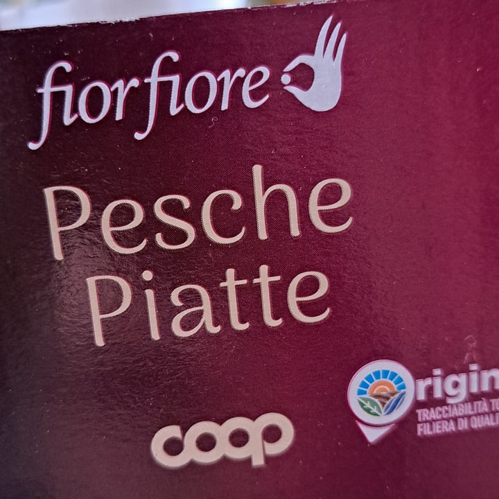photo of Fior Fiore Coop pesche bianche piatte shared by @camyveg on  29 May 2025 - review