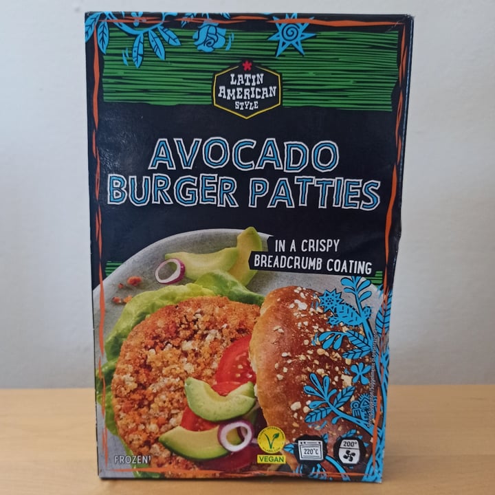 photo of Latin American Style Avocado burger patties shared by @annalisaballerini on  30 Jun 2024 - review