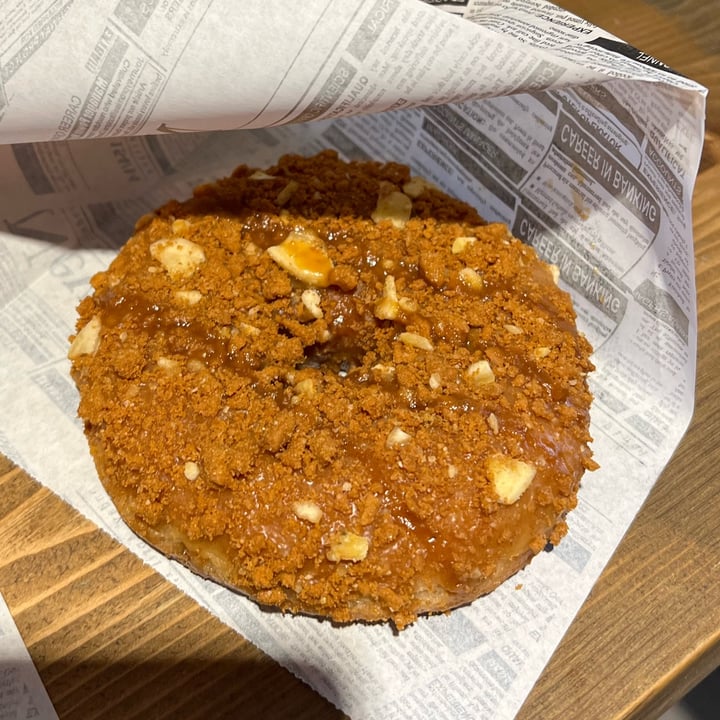 photo of VegAmazing Doughnuts donut de dulce De Leche shared by @noeliaperez on  06 Jul 2025 - review