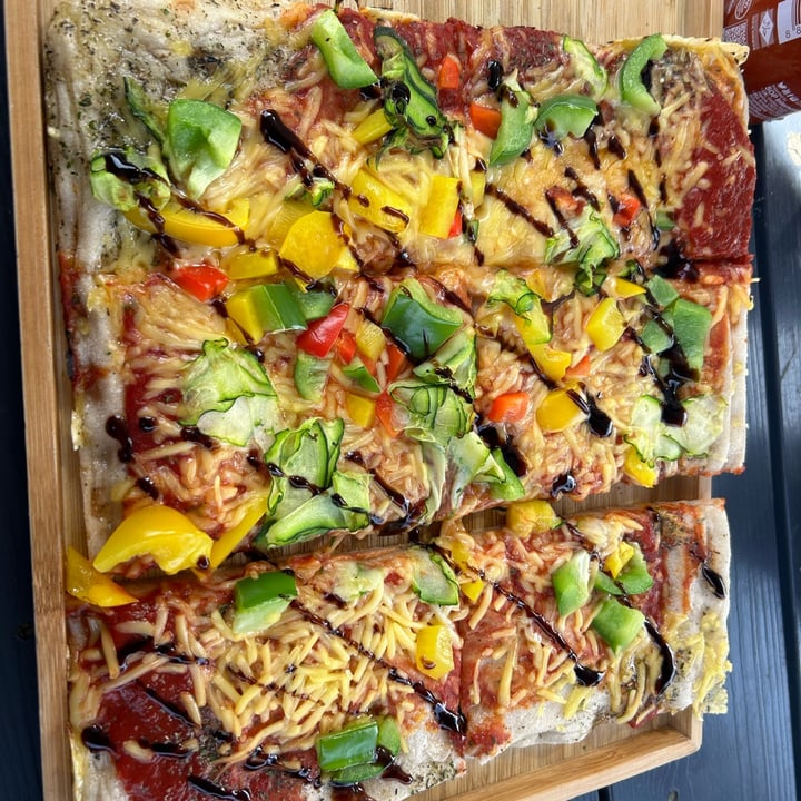photo of Abbey Bridge Coffee House & Pizzeria Vegan Pizza shared by @kadiegray10 on  16 Apr 2024 - review