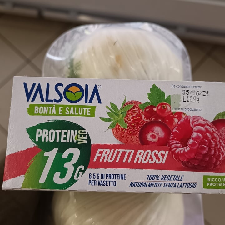 photo of Valsoia Yogurt Frutti Di Bosco Con Proteine Del Pisello shared by @giudymorale on  24 May 2024 - review