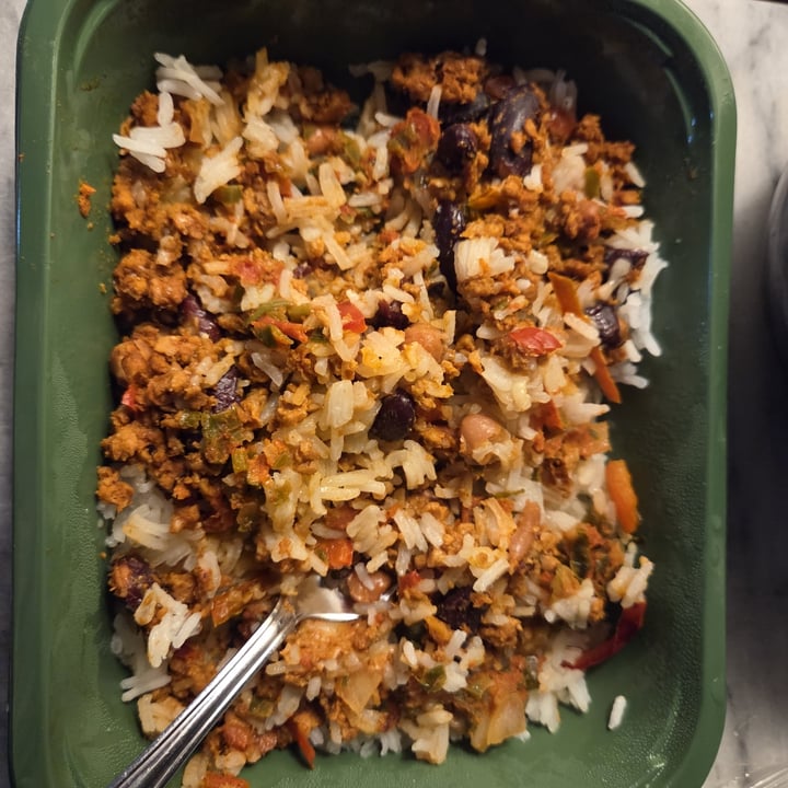 photo of The Plant-It Food Co Chilli Burrito Bowl shared by @shaggyvegan on  10 Oct 2025 - review