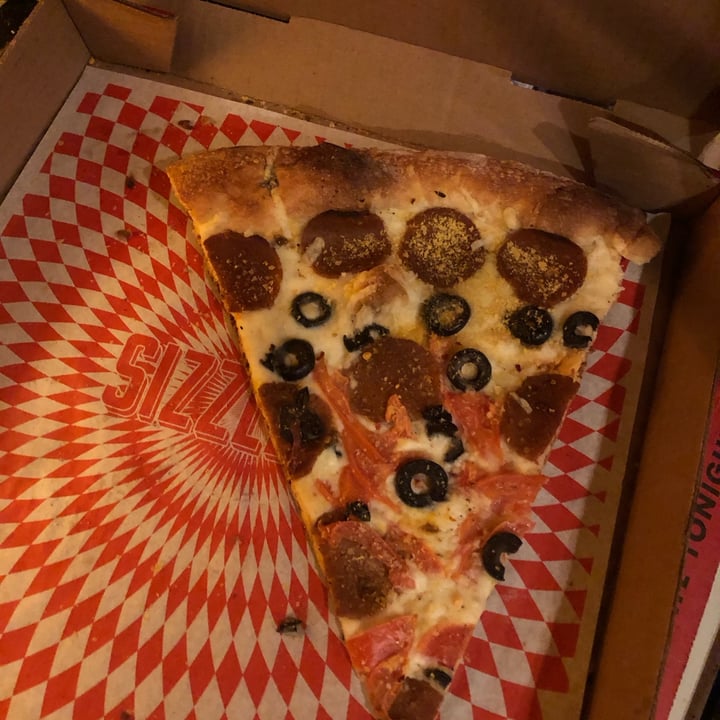 photo of Sizzle Pie West Portland William Nye shared by @nopope2023 on  28 Oct 2023 - review