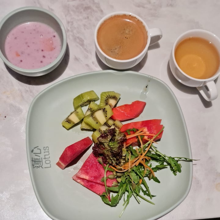photo of Lotus Vegetarian Restaurant Lunch buffet shared by @parismelody on  10 Oct 2025 - review