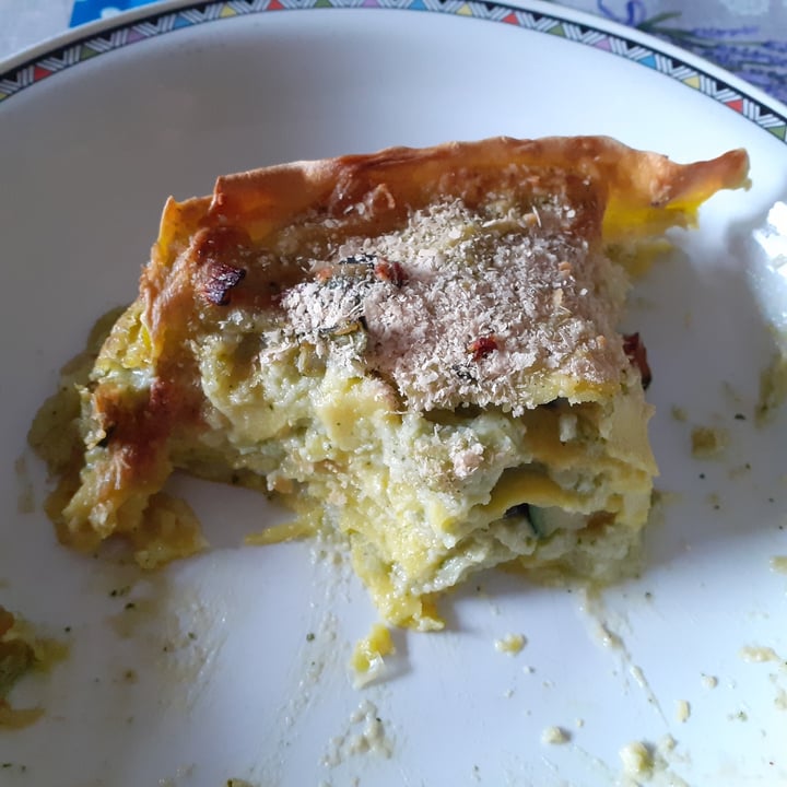 photo of GIUGGIOLA pasta fresca e cucina Lasagne Verdi shared by @queenmary on  06 May 2024 - review
