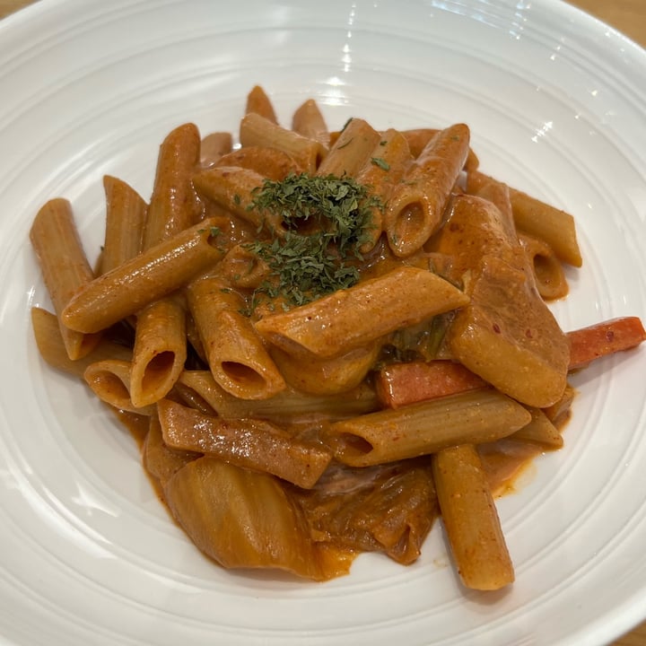 photo of Lilac Oak Gochujang Rose Penne shared by @skinnykatwoman on  18 May 2025 - review