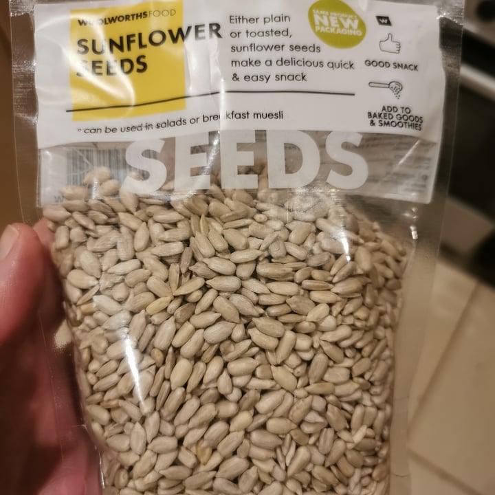 photo of Woolworths Sunflower Seeds shared by @plant-based-bianca on  08 Sep 2023 - review