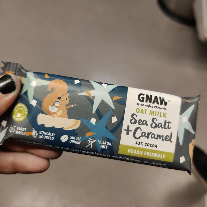 photo of Gnaw Sea salt + caramel shared by @enkelvegan on  05 Oct 2023 - review