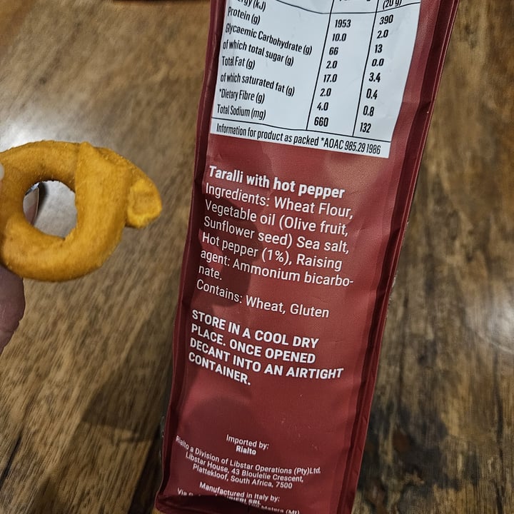 photo of Laurieri Taralli with hot pepper shared by @cdg2399 on  08 Sep 2025 - review