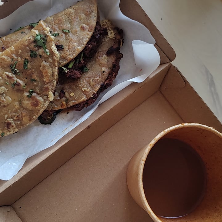 photo of Club Mexicana, Spitalfields Birria Tacos shared by @the-vegan-one on  04 Aug 2024 - review