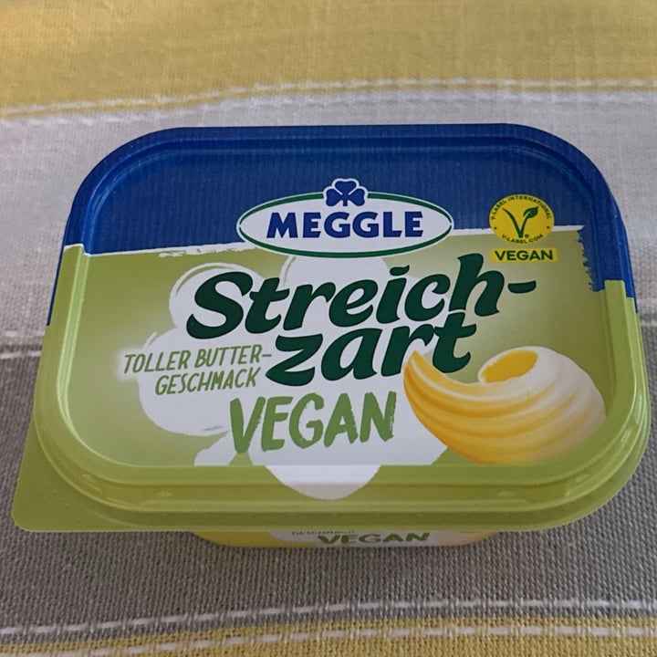 photo of Meggle Streichzart Vegan shared by @lenibrendel on  03 Apr 2024 - review