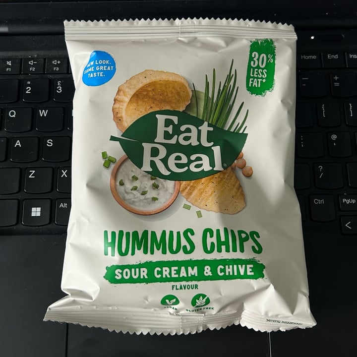 photo of Eat Real Hummus Chips Sour Cream & Chives Flavour shared by @esmehart on  28 Feb 2024 - review