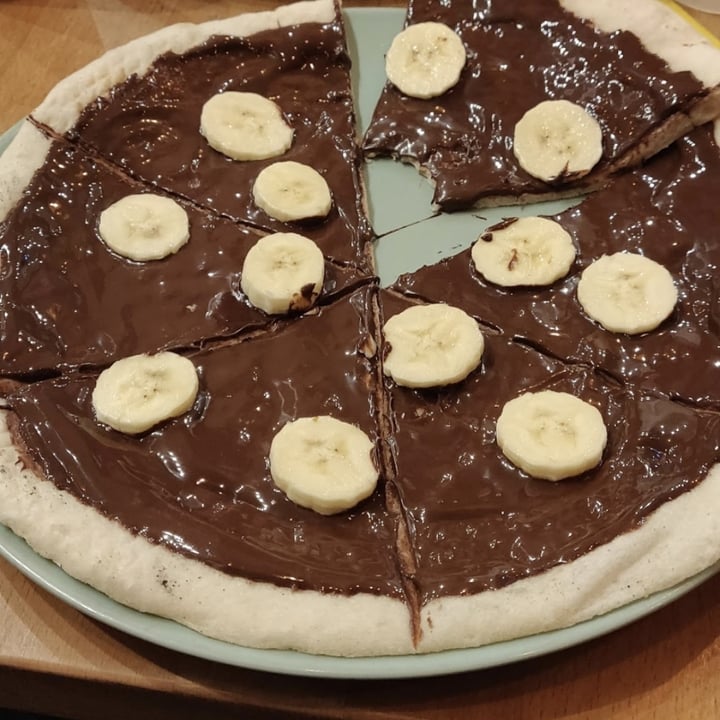 photo of Happiz Monge Pizza chocolat banane shared by @anirudhguillaume on  28 Apr 2024 - review