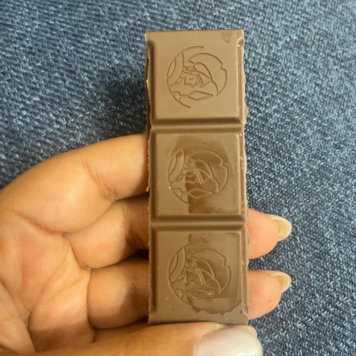 photo of Leonidas Vegan Rice Syrup Chocolate shared by @anto990 on  01 Sep 2025 - review