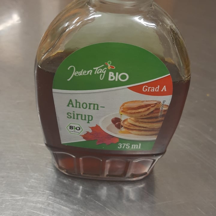 photo of Jeden tag Bio Ahorn-syrup shared by @carlisimone on  05 Oct 2023 - review