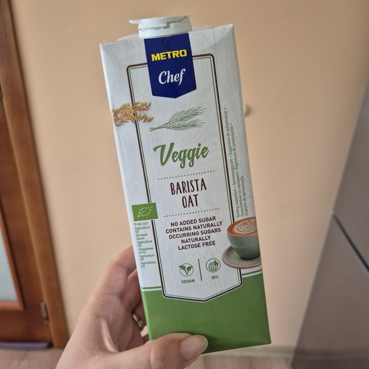 photo of Metro Chef Veggie Barista Oat shared by @flouredfingers on  15 Jun 2025 - review