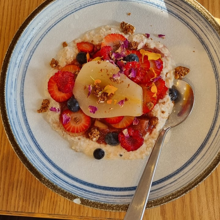 photo of Leaf Cafe & Co North Ryde Bircher With Poached Pear shared by @snooby on  18 May 2024 - review