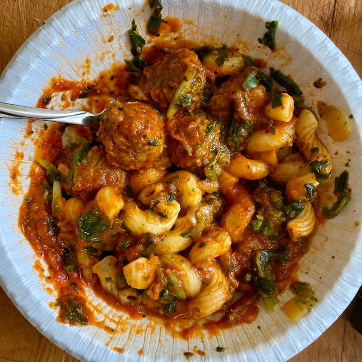 photo of Gardein ultimate plant based bowls meatball marinara shared by @sandrews on  18 Oct 2023 - review