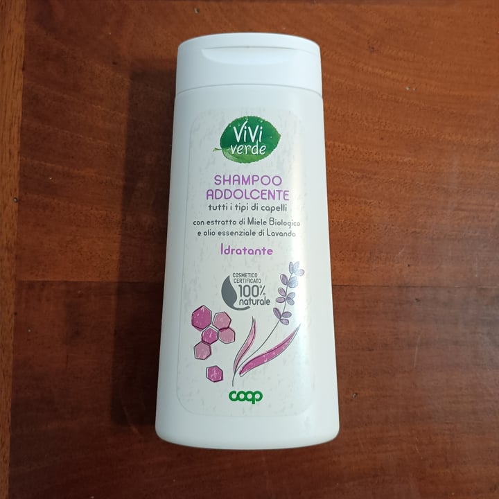 photo of Vivi Verde Coop shampoo addolcente idratante shared by @friedmandriver on  10 Sep 2023 - review