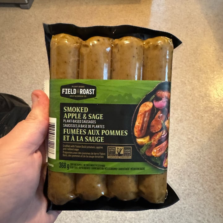 photo of Field Roast Smoked Apple & Sage Plant-Based Sausages shared by @cheapvegantacos on  21 Apr 2025 - review