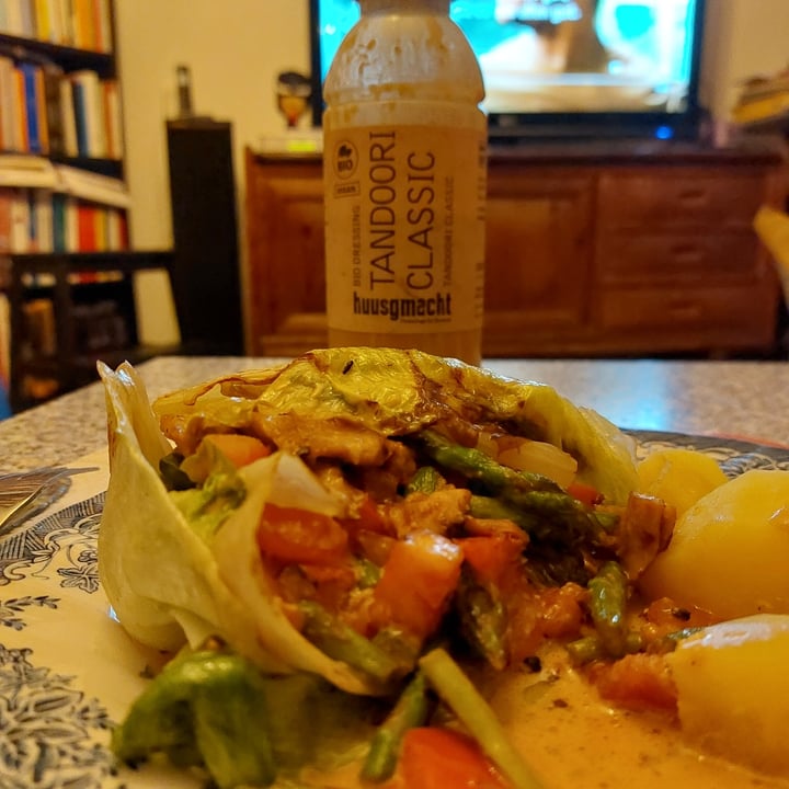 photo of Huusgmacht dressings by Roman tandoori classic bio dressing shared by @cloudyaquilegia on  06 Apr 2024 - review