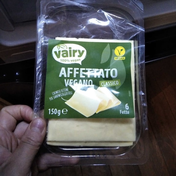 photo of Vairy affettato vegano shared by @veggylove on  23 Apr 2024 - review