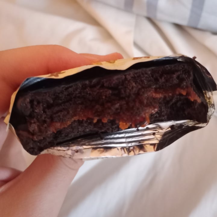 photo of Un Rincón Vegano Alfajor De Dulce de Leche shared by @woovegan on  13 Dec 2024 - review