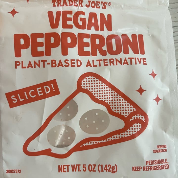 photo of Trader Joe's vegan pepperoni shared by @sgerber33 on  06 May 2024 - review
