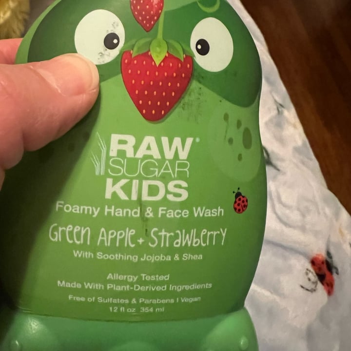 photo of Raw Sugar raw sugar kids green apple+strawberry foamy hand and face wash shared by @allycat38 on  26 Apr 2024 - review