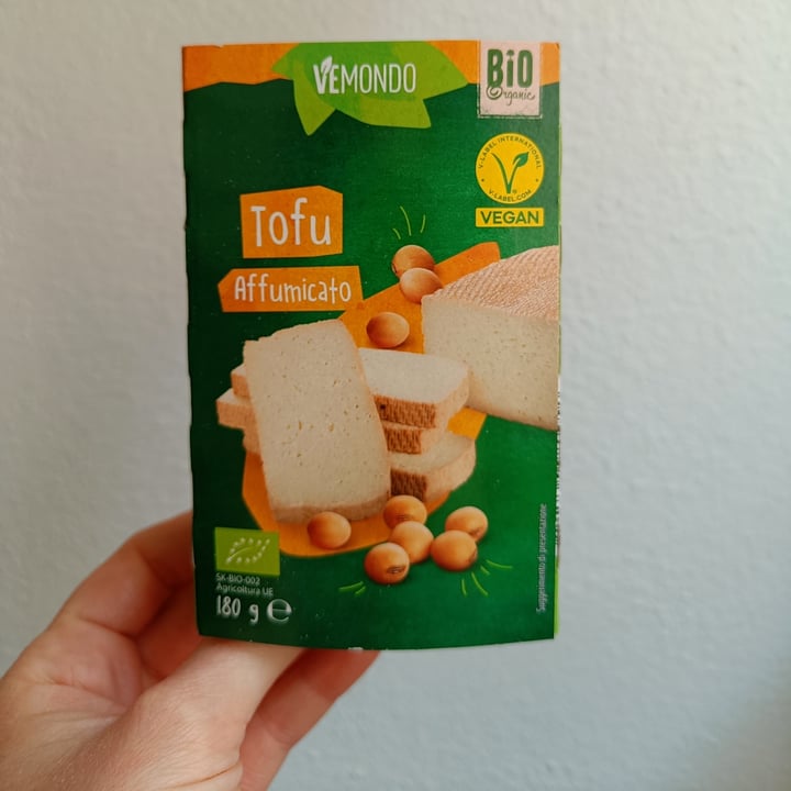 photo of Vemondo Tofu affumicato shared by @chiarett on  18 Oct 2023 - review