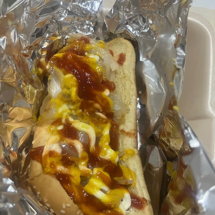 photo of Vegan style Hot Dog shared by @corriendofeliz on  07 Apr 2024 - review