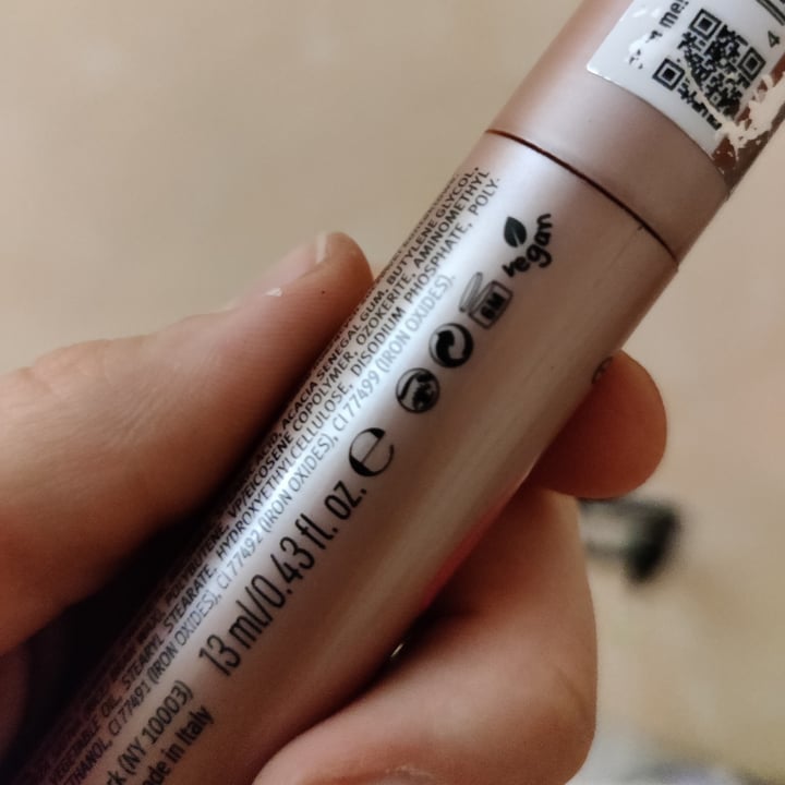 photo of Essence Cosmetics Mascara Lush Without Limits shared by @lucianothecat on  04 Sep 2024 - review