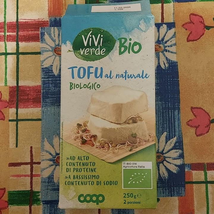 photo of Vivi Verde Coop tofu biologico al naturale shared by @franci00 on  03 Feb 2024 - review