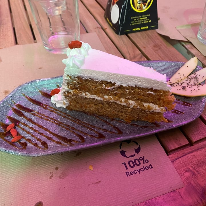 photo of Sanissimo Opera Carrot Cake shared by @quinn06 on  17 Mar 2024 - review