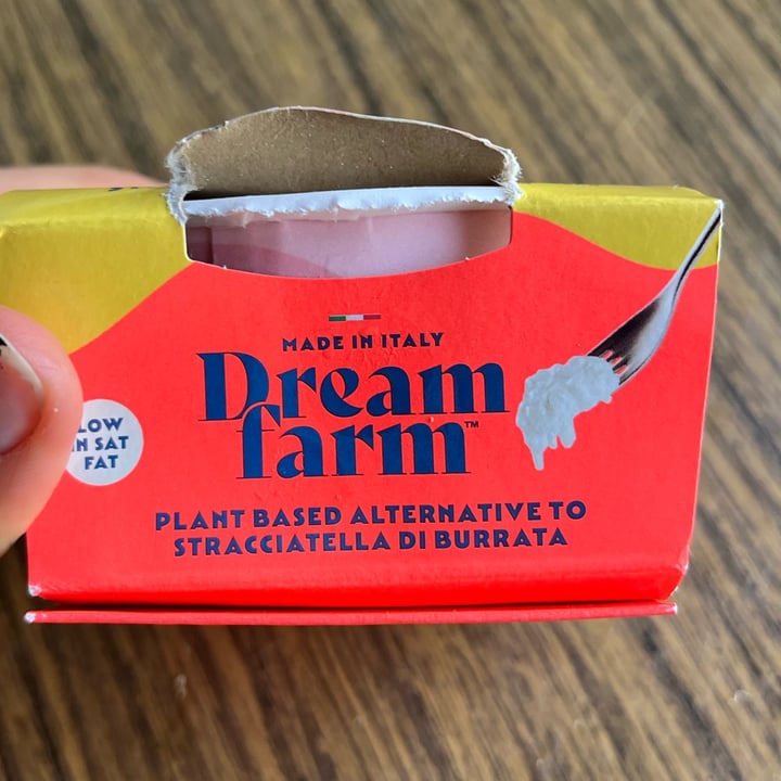 photo of Dream Farm Plant Based Alternative to Stracciatella di Burrata shared by @alessiatal on  31 May 2025 - review