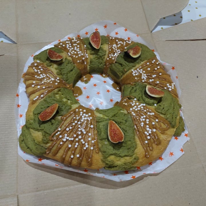 photo of I Quit Bakery Rosca De Reyes De Matcha Con Higo shared by @elwaldo on  07 Jan 2024 - review