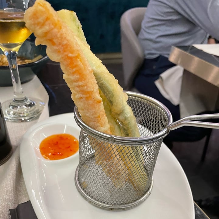 photo of Ristorante Oya Sushi Fusion Experience tempura di verdure shared by @sottolapellepodcast on  18 May 2024 - review