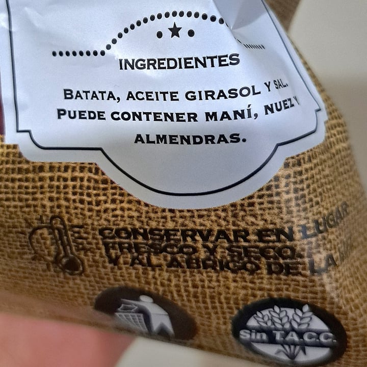 photo of Alwa Chips de batatas rústicas shared by @meliiac on  01 Jan 2025 - review