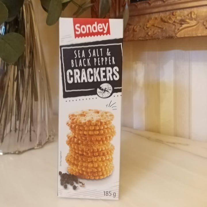 photo of Sondey Sea salt and black pepper crackers shared by @laura1970 on  27 Aug 2025 - review