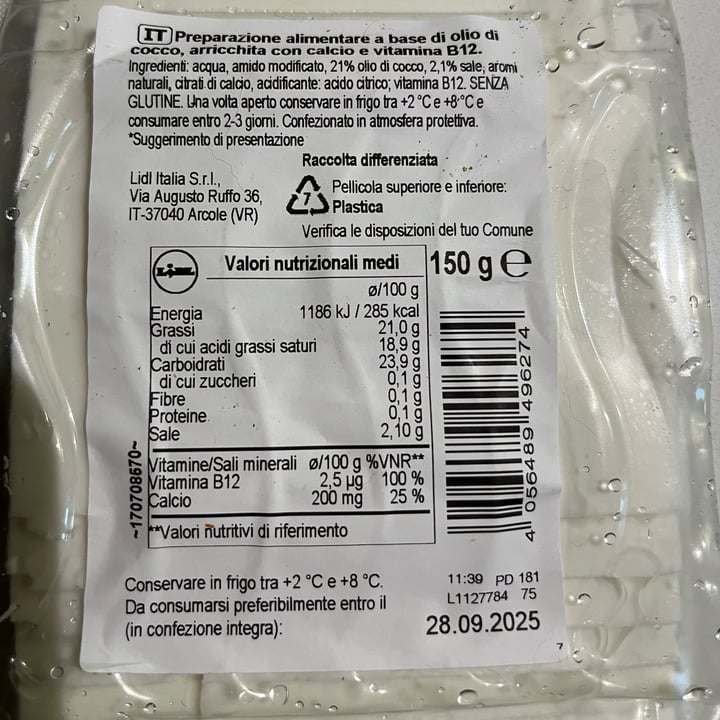 photo of Vemondo Vegan Slices Classic shared by @kitsune98 on  07 Sep 2025 - review