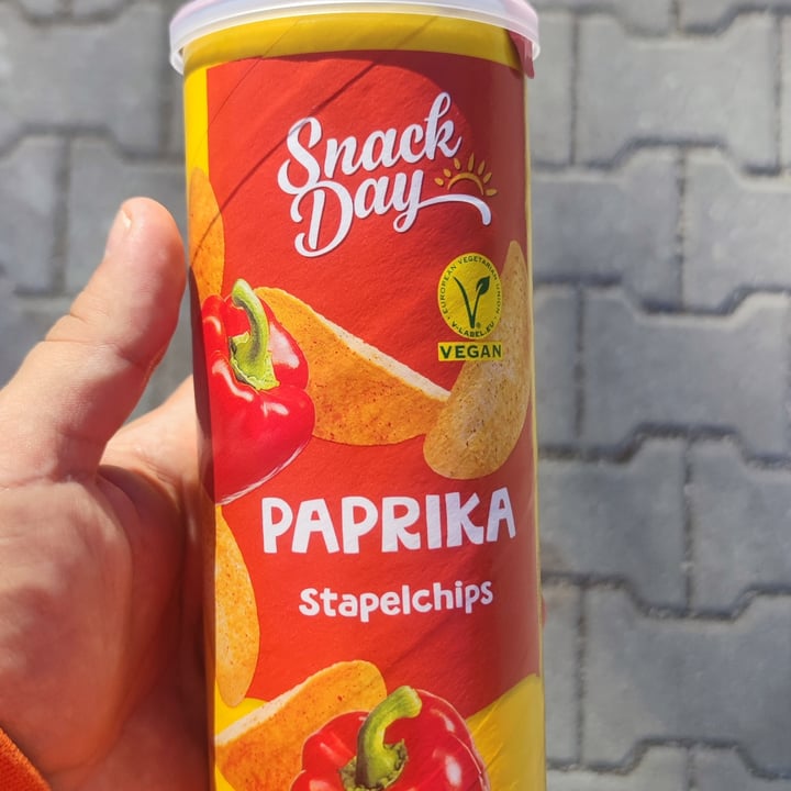 Snack Day Paprika Flavour Chips Review abillion