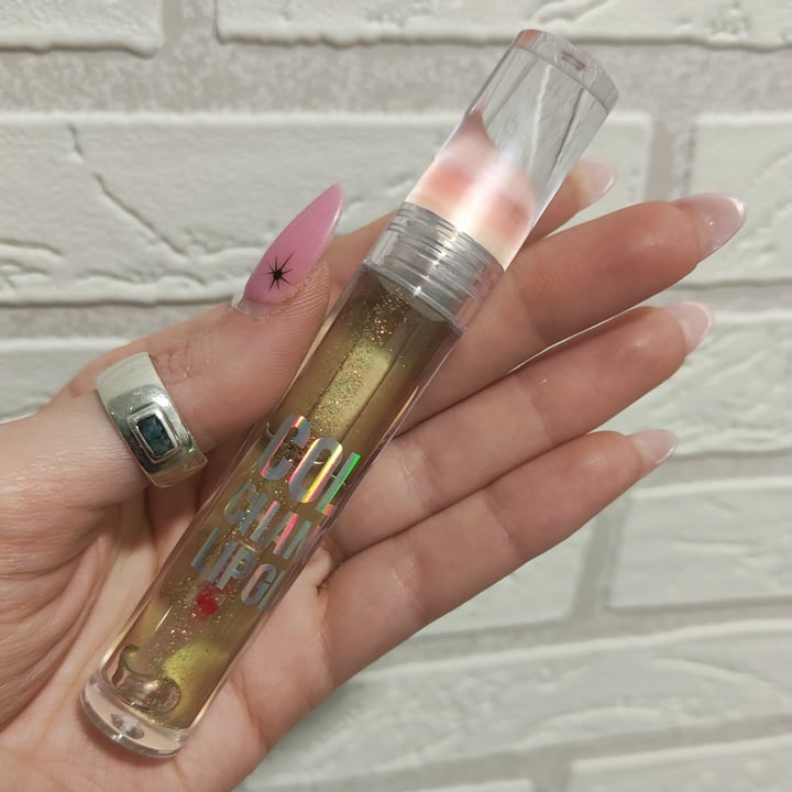 photo of Viola House Color Changing Lip Gloss shared by @emedemo on  26 Feb 2024 - review