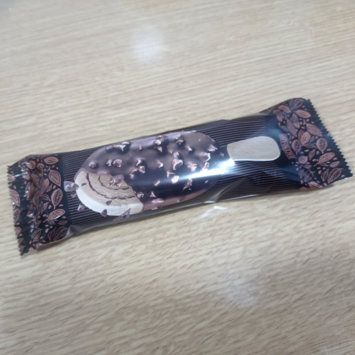 photo of Hacendado helado triple chocolate shared by @alejandro-alvaro on  25 Nov 2023 - review