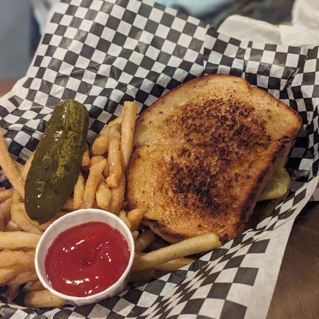 Photo of the dish “Reuben Patty Melt”