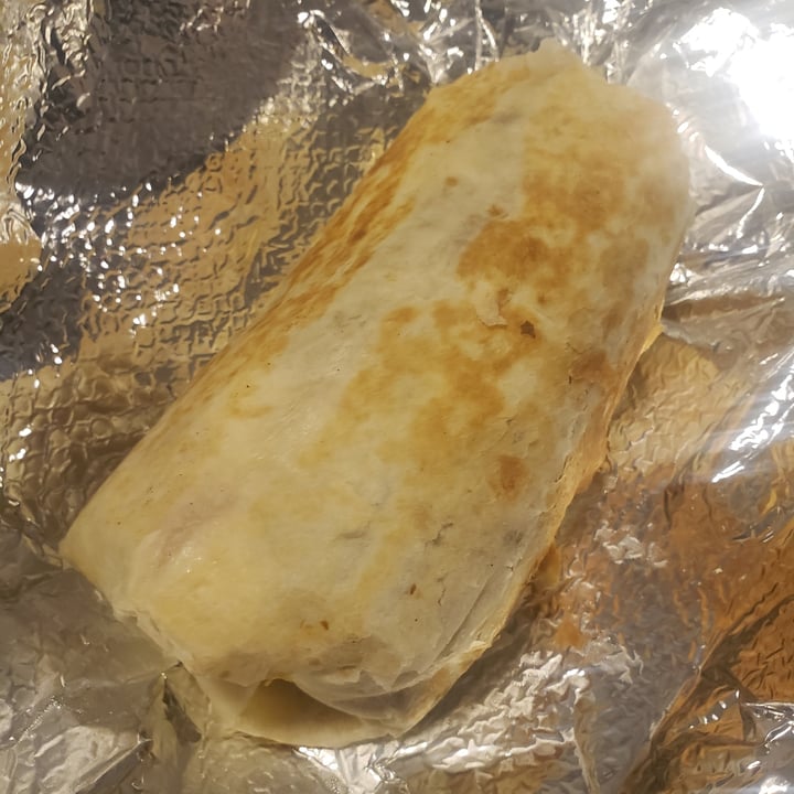 photo of Seo Vegê Wrap De Isca Acebolada, Pices E Veganese shared by @nalunutriveg on  13 Nov 2023 - review